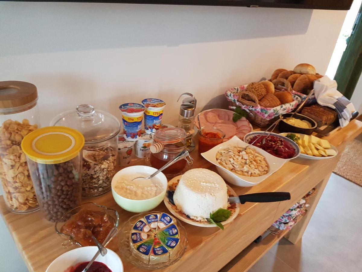 Wypoczynek Pod Lipami Bed and Breakfast Ruciane-Nida Εξωτερικό φωτογραφία